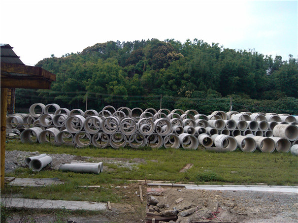 廣州水泥管廠家生產(chǎn)基地（一）